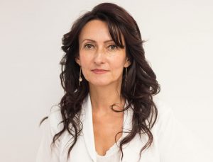 Dr. Ileana Văcăroiu